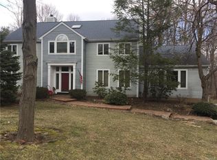 1 Doolin Rd, New City, NY 10956