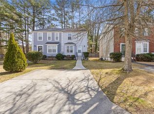 5940 Hampton Ct, Atlanta, GA 30349