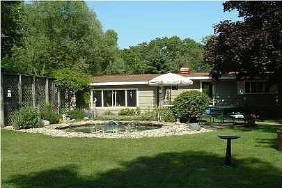 1st image of 835 Clifford Ave SE