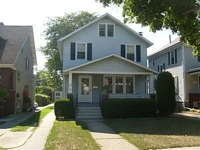1429 Wayne St photo 1