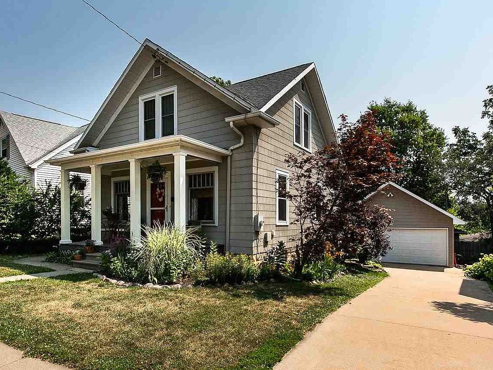 864 S Grandview Ave, Dubuque, IA 52003 Zillow