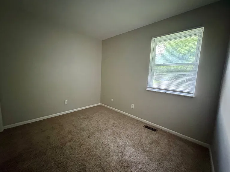 Unit Photo