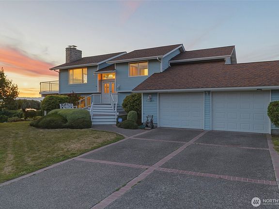 3rd image of 10005 77th Street SW