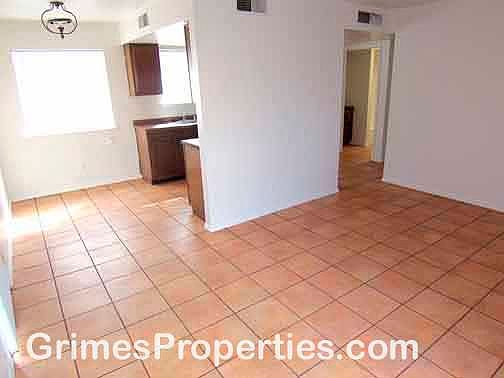 2nd image of 1109 Dickerson Dr SE APT A