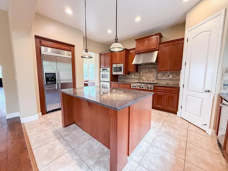 342 Stanforth Ct — Photo 15