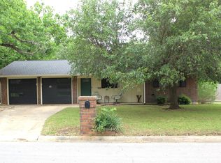 2580 Phelps St, Stephenville, TX 76401