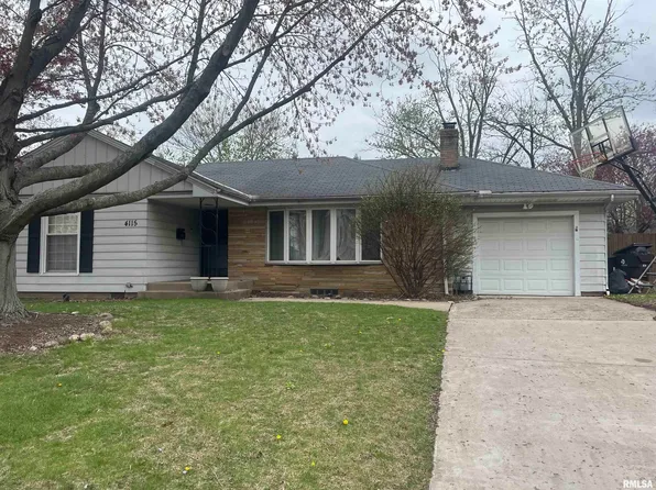 4115 N Chelsea Pl, Peoria, IL 61614