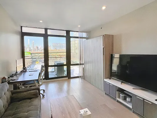 Rented by Owner | media 1