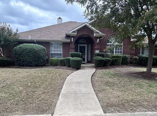 2514 Chapel Hill Dr, Rowlett, TX 75088