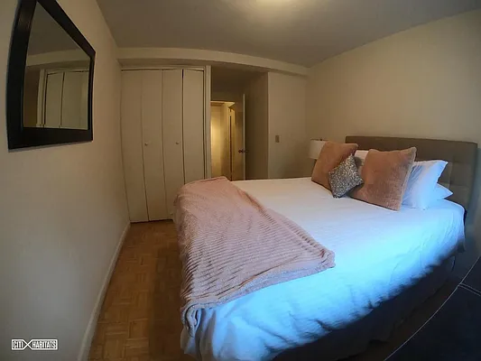 Rented by Citi Habitats | media 5