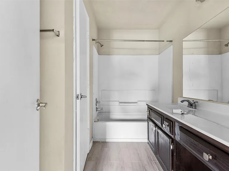 6703 Ashland Forest Dr — Photo 12