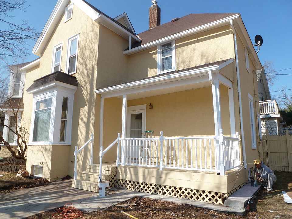1st image of 1343 Thomas Ave