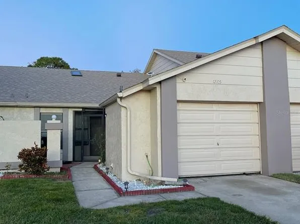 12105 Augusta Woods Cir, Orlando, FL 32824