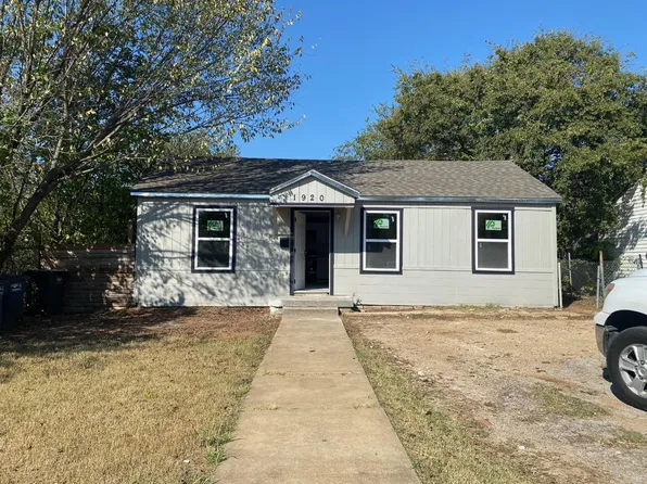 1920 Daniel St, Fort Worth, TX 76104