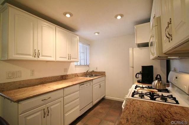 1st image of 1101 Packers Cir Unit 13