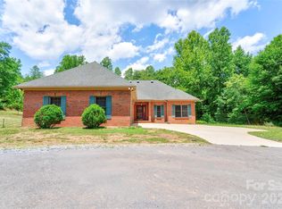 2365 Sylvan Rd, Grover, NC 28073