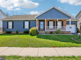 23 Sycamore Ct, Littlestown, PA 17340