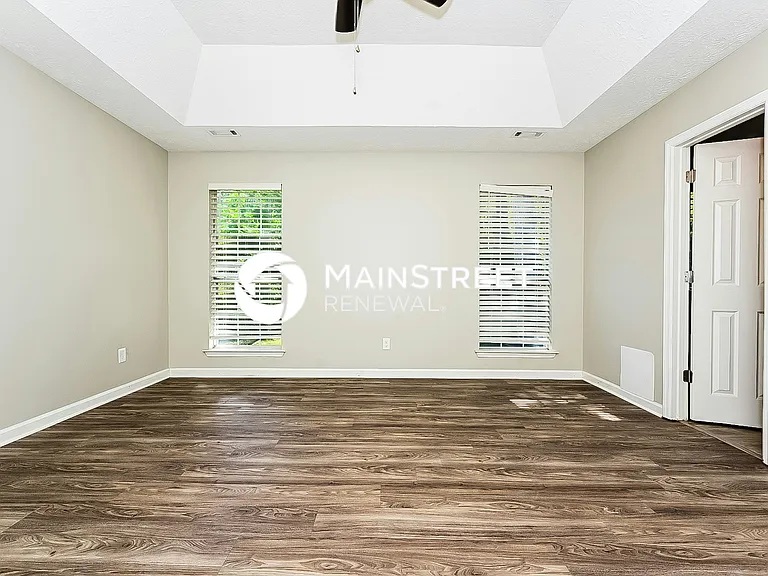 Main Bedroom