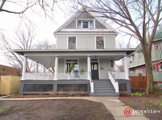 511 N Ridgeland Ave, Oak Park, IL 60302