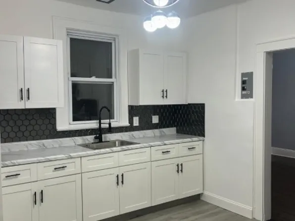 925 South St, Elizabeth, NJ 07202