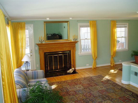 Living Room 21X12