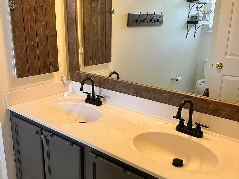 112 Auburn Top Ln — Photo 22