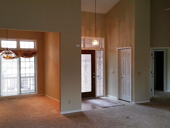 4th image of 6163 Pine Creek Ct