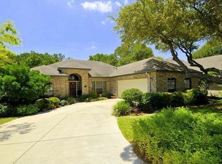 6 Bentwood View Dr, San Antonio, TX 78254