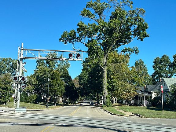 5th image of 200 Virginia Ave