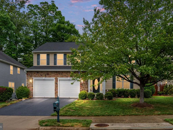 76 Landmark Dr, Stafford, VA 22554