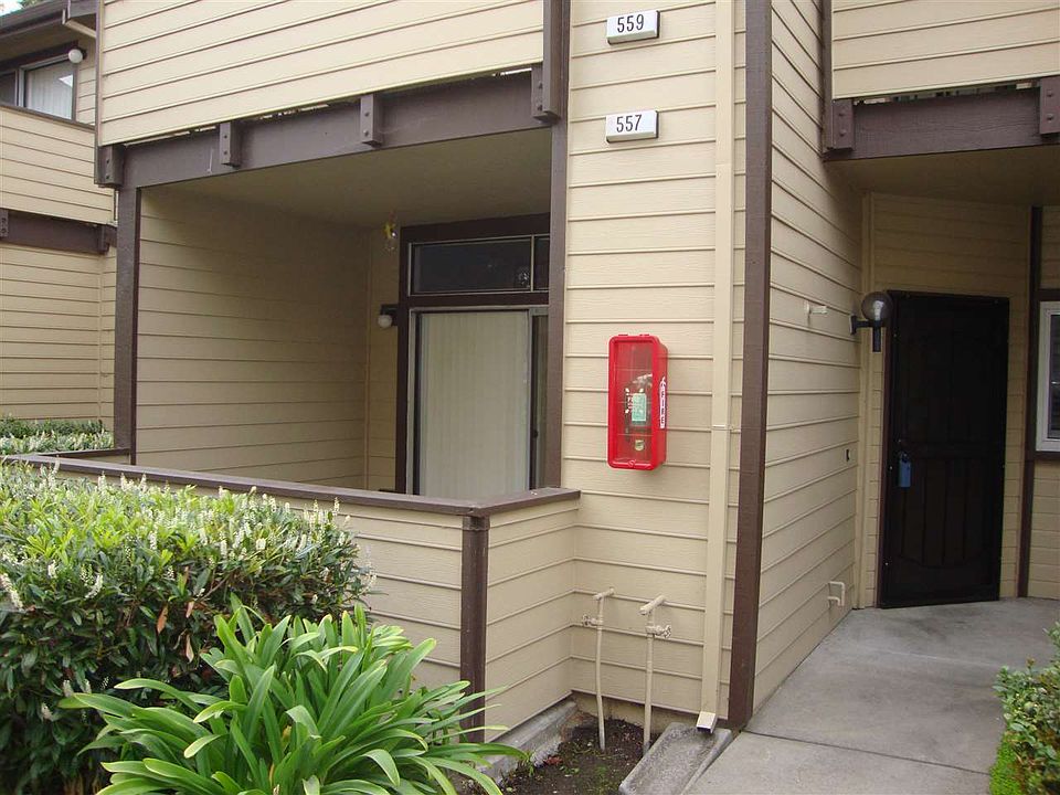 1st image of 557 Majestic Way