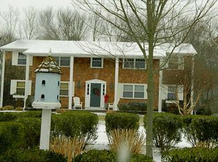 40 Prospect Ave #A-4, Narragansett, RI 02882