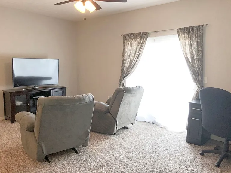 8077 Cranes Crossing Dr #8077 — Photo 7