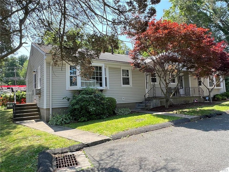 68 Cir UNIT 12, Bridgeport, CT 06606 MLS 170577834 Zillow