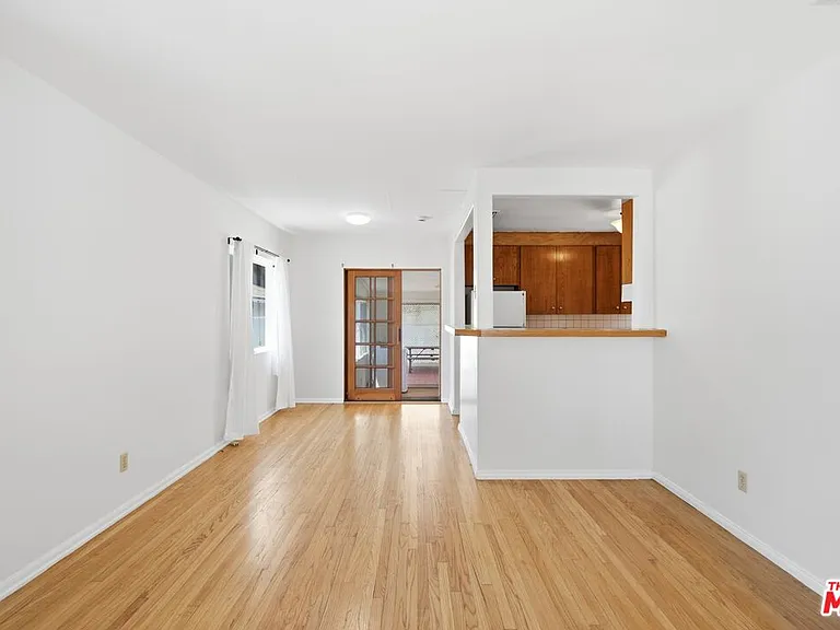 4142 Lincoln Ave — Photo 4
