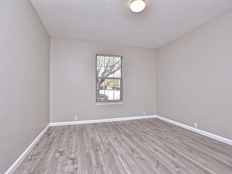 2300 Amy Lynn Ln — Photo 20
