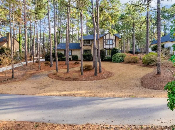 6821 Thames Dr, Fayetteville, NC 28306