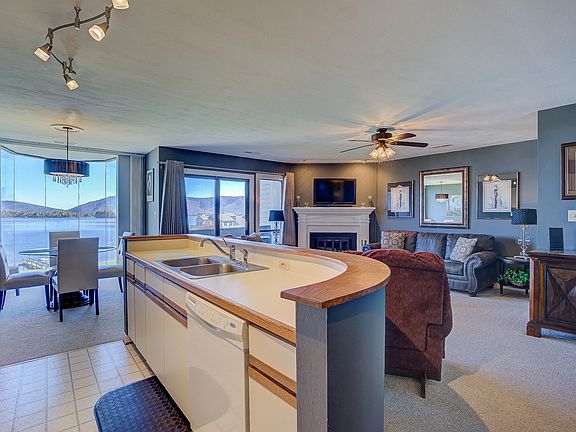 5th image of 70 Clubhouse Tower Cir