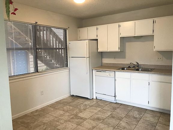 3rd image of 9320 E Osie St APT 4201
