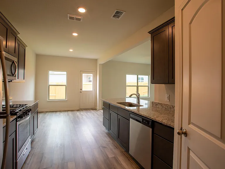 13812 Musselshell Dr — Photo 13