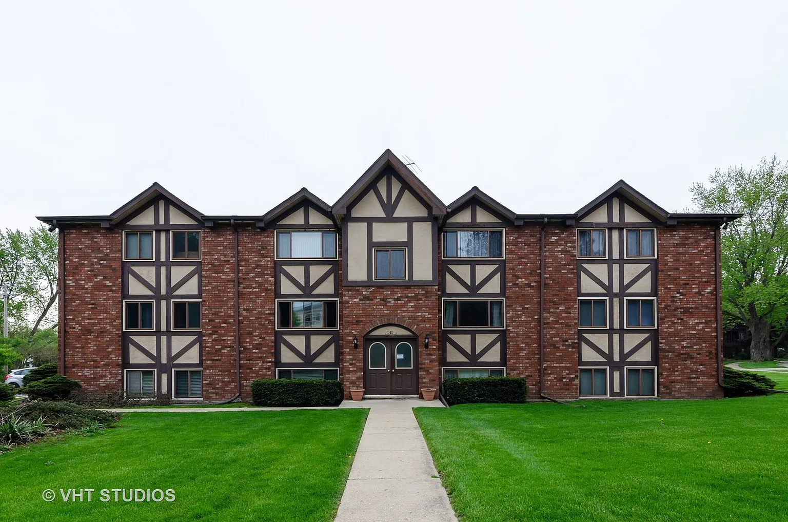319 Dunning Ave APT 2D photo 1