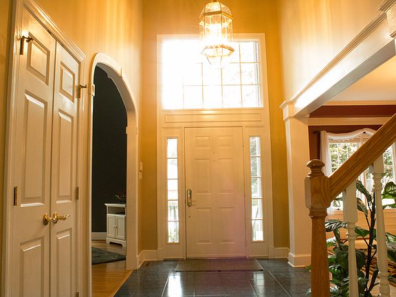 3rd image of 6012 Treyburn Pl