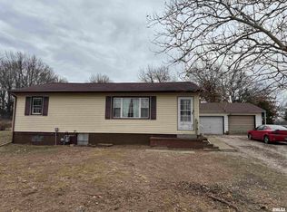 17021 N County Road 1840 Rd E, Havana, IL 62644
