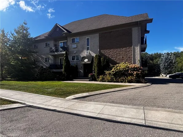 36 Willow St, Brant, ON N3L 2K6