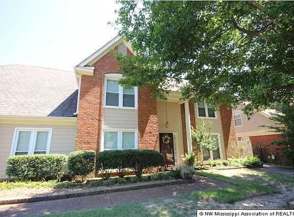 2nd image of 2046 Brackenbury Ln