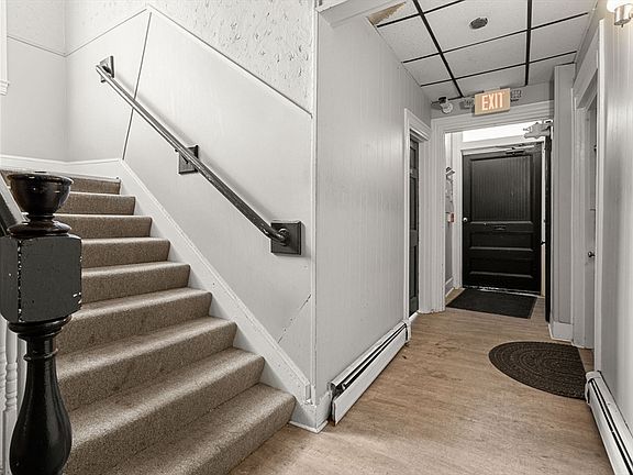 5th image of 317 Nesmith St