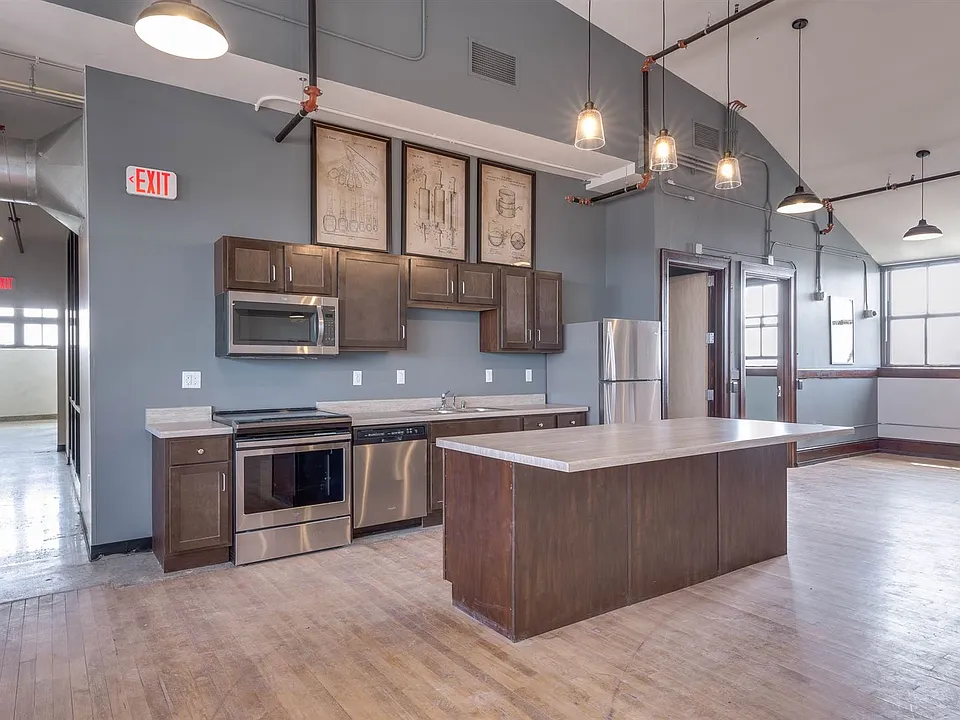 Community Room Kitchen