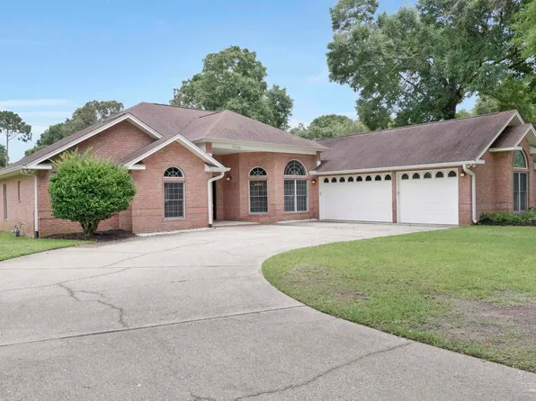 9244 Bell Ridge Dr, Pensacola, FL 32526
