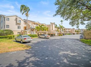 2651 Citrus Lake DR #D203, NAPLES, FL 34109