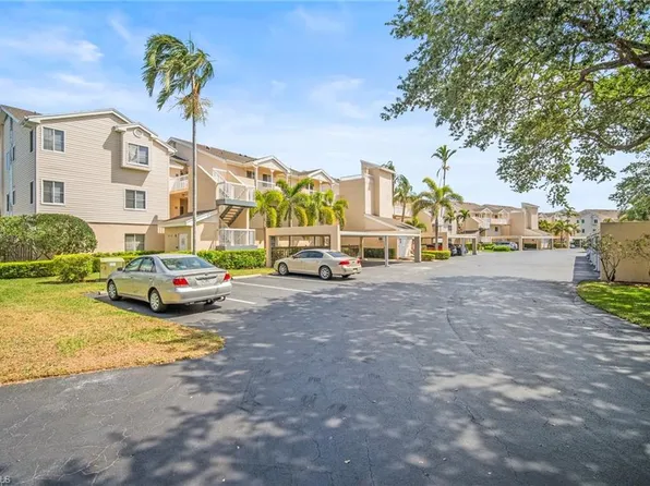 2651 Citrus Lake DR #D203, NAPLES, FL 34109